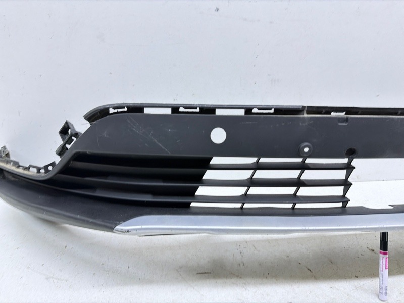 Спойлер переднего бампера