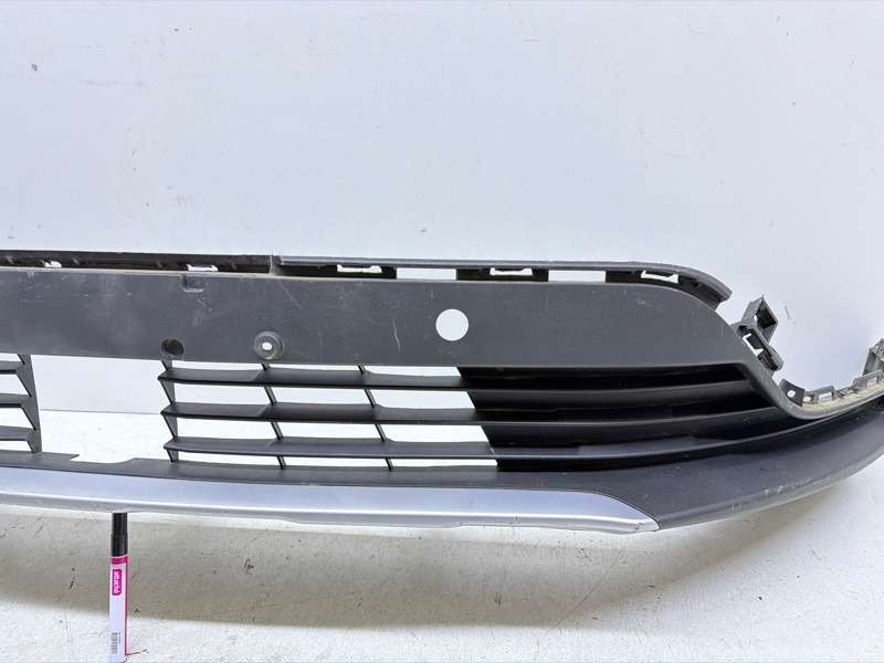 Спойлер переднего бампера