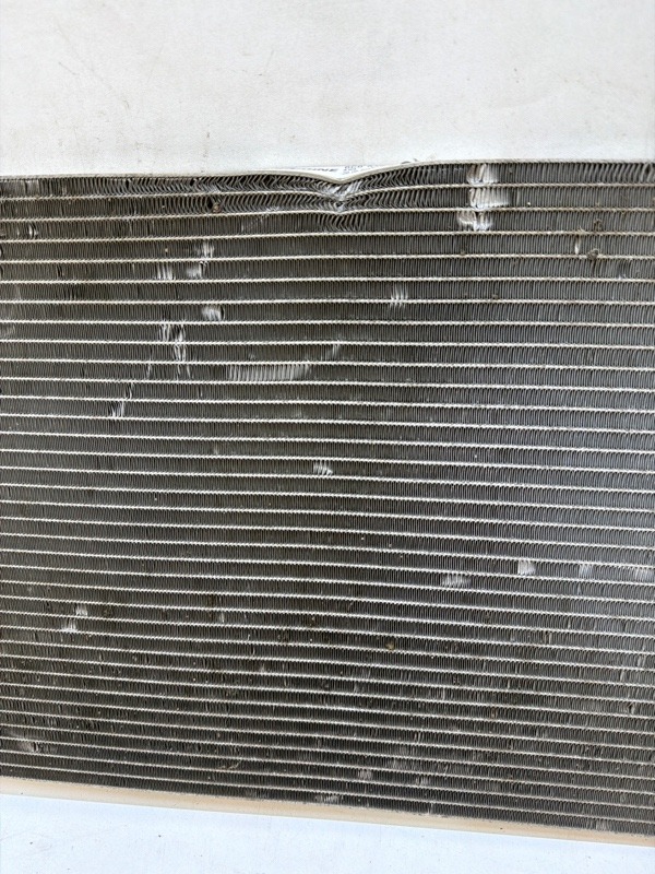 Радиатор кондиционера / конденсер