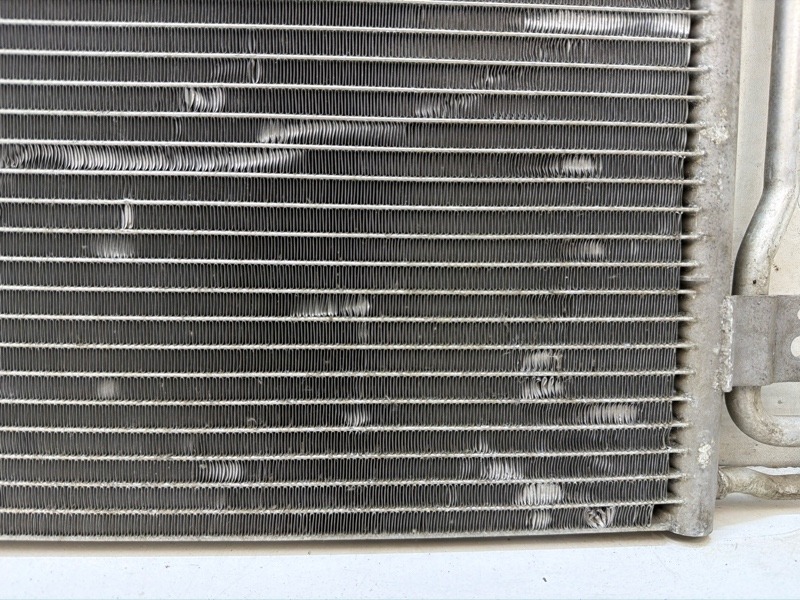Радиатор кондиционера / конденсер