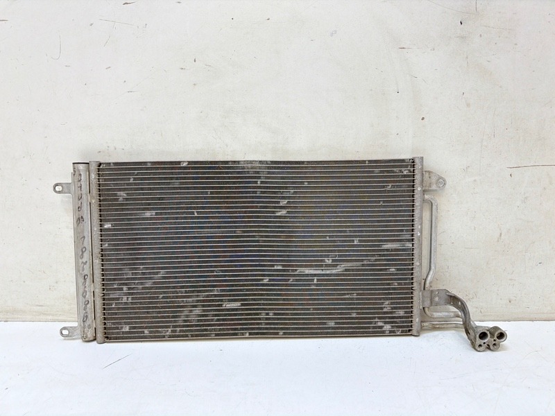 Радиатор кондиционера / конденсер