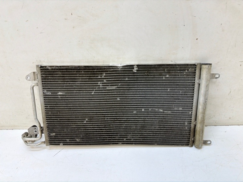 Радиатор кондиционера / конденсер