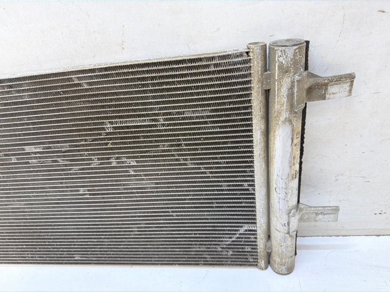 Радиатор кондиционера / конденсер