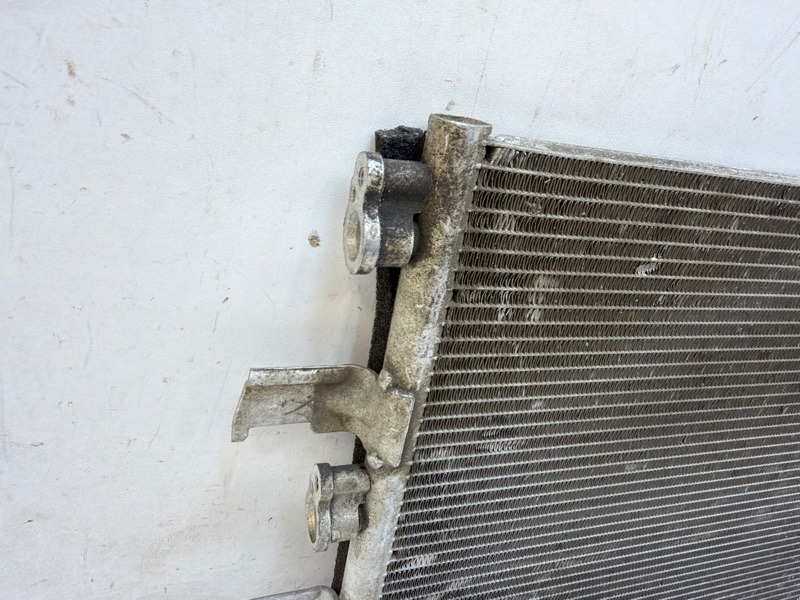 Радиатор кондиционера / конденсер