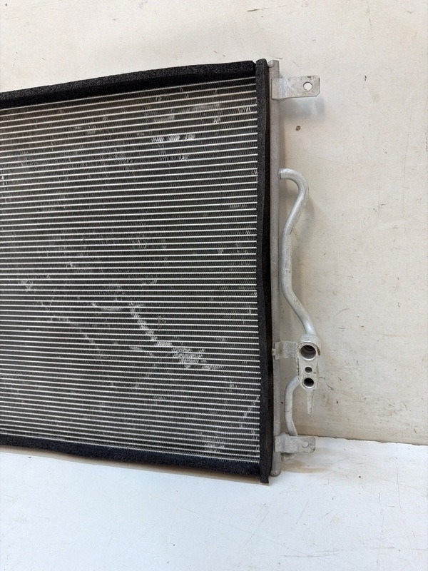 Радиатор кондиционера / конденсер