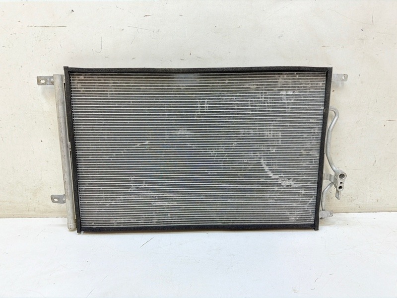 Радиатор кондиционера / конденсер
