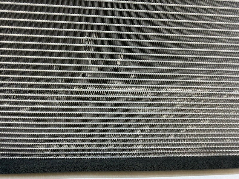 Радиатор кондиционера / конденсер