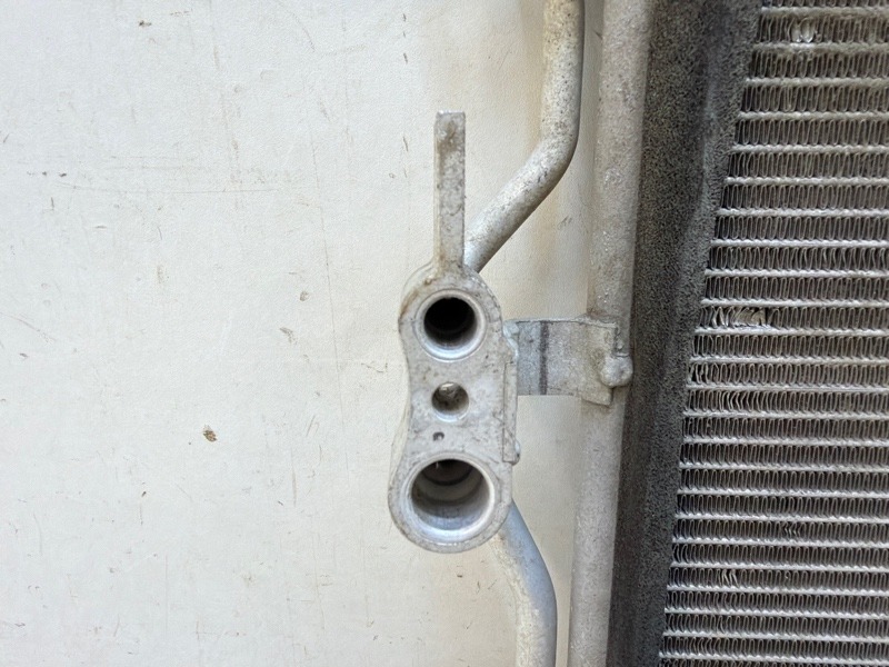 Радиатор кондиционера / конденсер