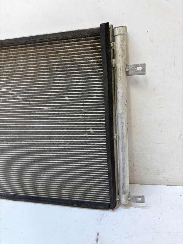 Радиатор кондиционера / конденсер