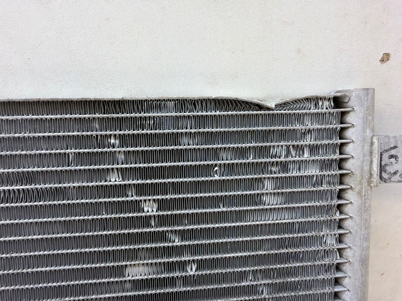 Радиатор кондиционера / конденсер