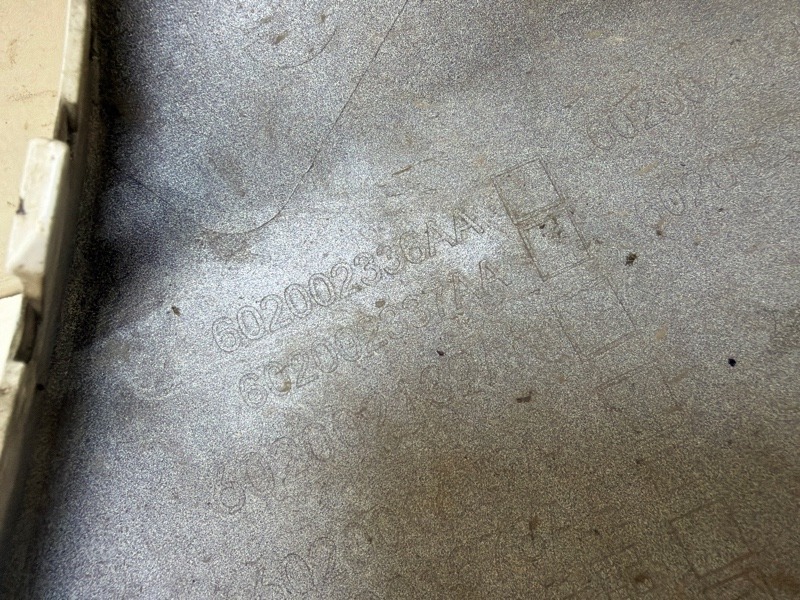 Бампер передний