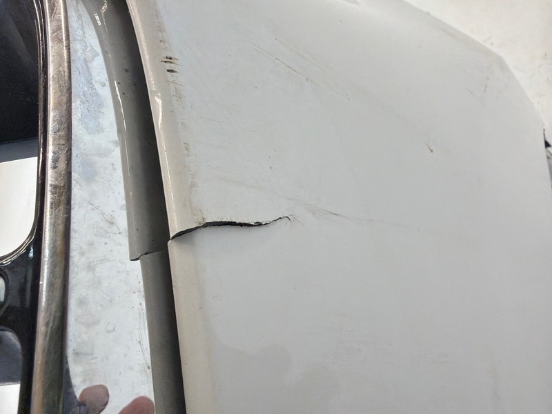 Бампер передний