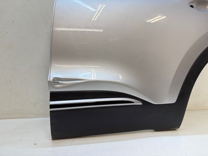 Дверь задняя левая