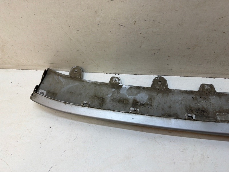 Накладка переднего бампера