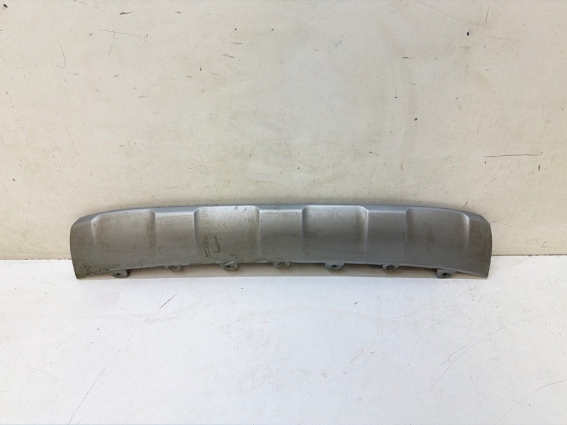 Накладка переднего бампера