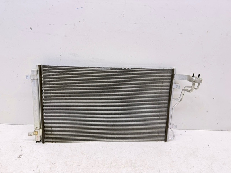 Радиатор кондиционера / конденсер