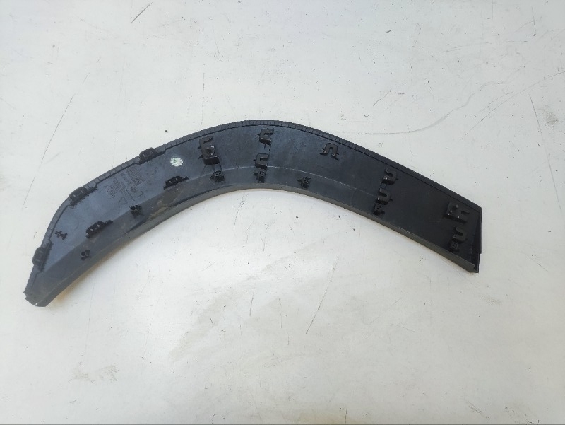 Накладка заднего крыла правого