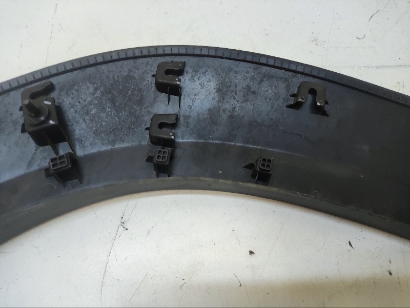 Накладка заднего крыла правого