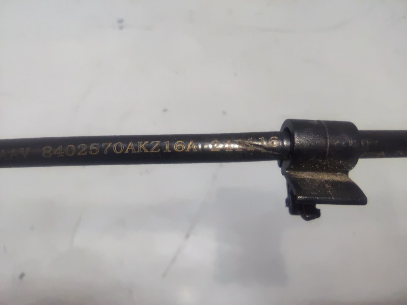 Трос открывания капота