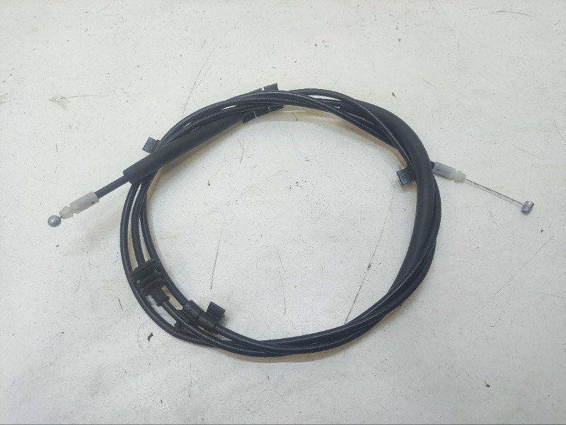 Трос открывания капота