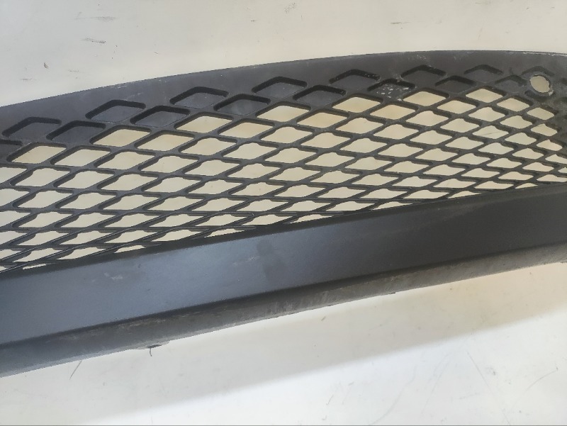 Спойлер переднего бампера