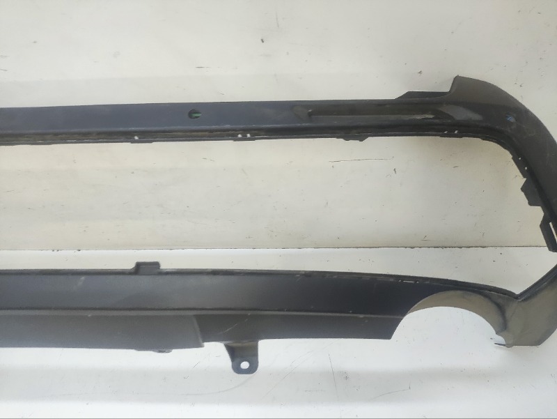 Спойлер заднего бампера