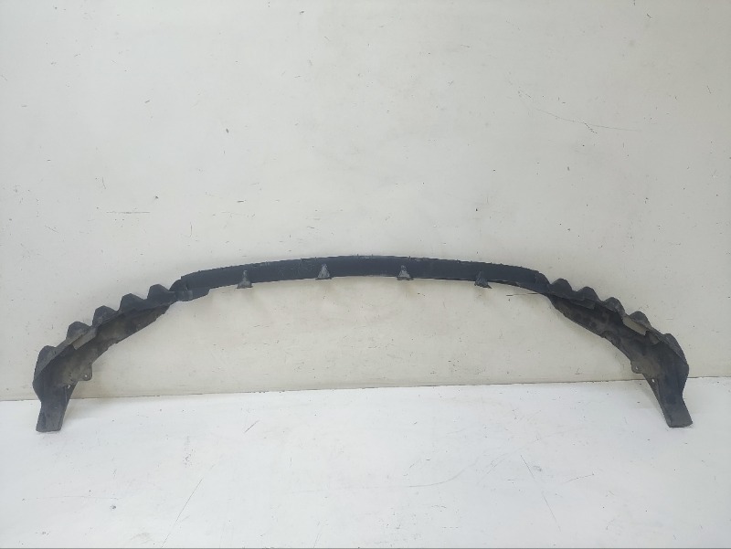 Кронштейн переднего бампера