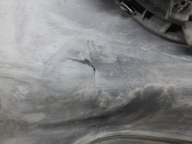 Бампер передний