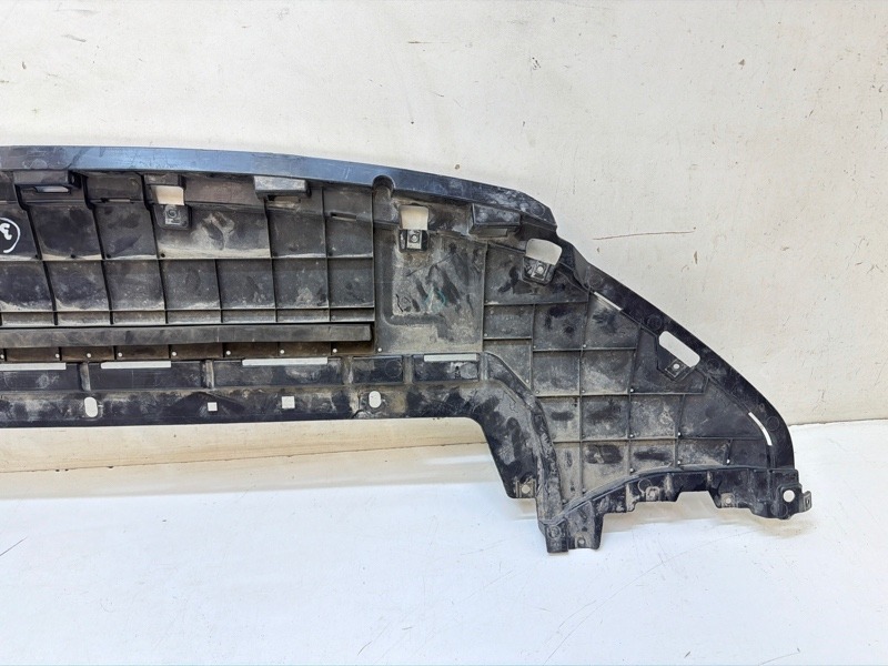 Пыльник двигателя