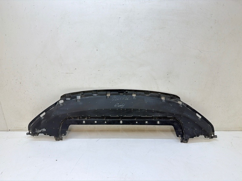 Пыльник двигателя