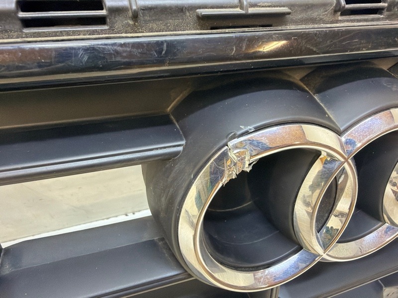 Решетка радиатора