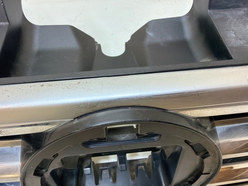 Решетка радиатора