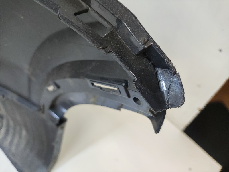 Бампер задний