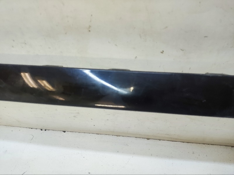 Накладка переднего бампера