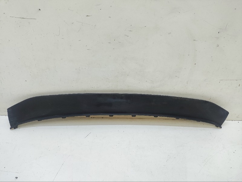 Спойлер переднего бампера