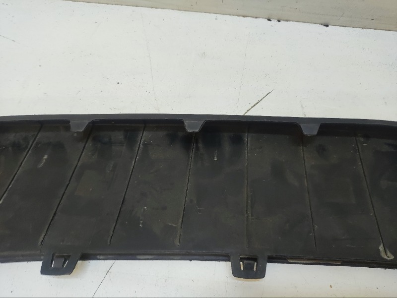 Спойлер переднего бампера