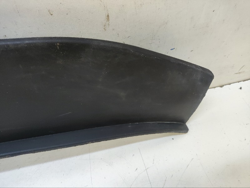 Спойлер переднего бампера