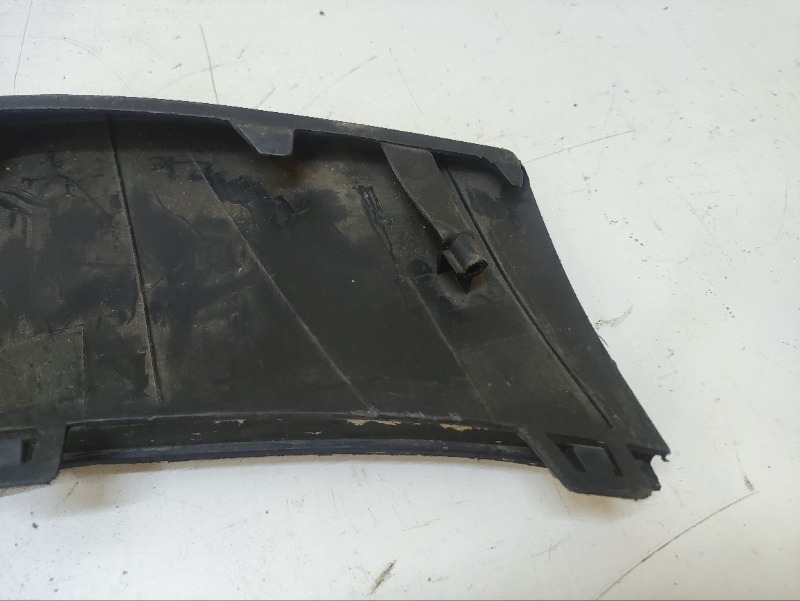 Спойлер переднего бампера