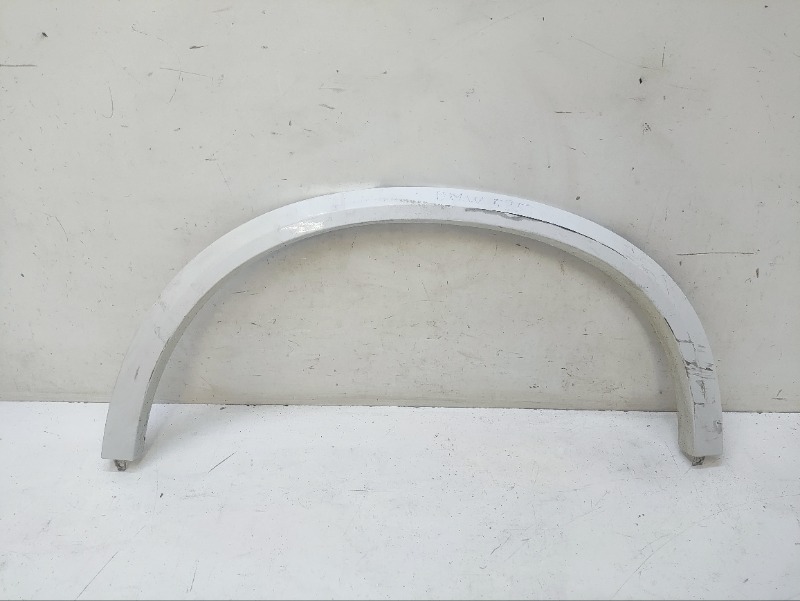 Накладка заднего крыла левого