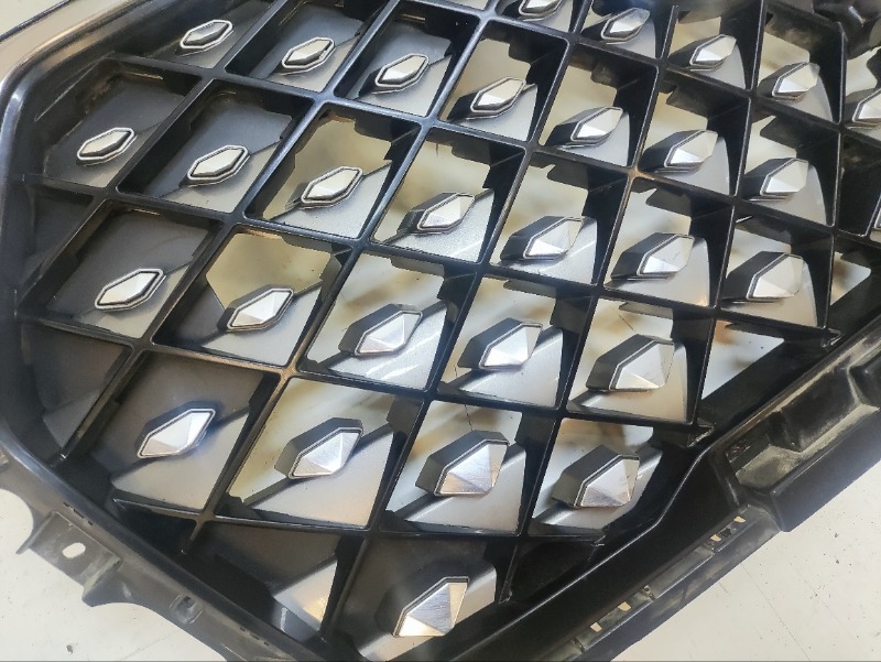 Решетка радиатора