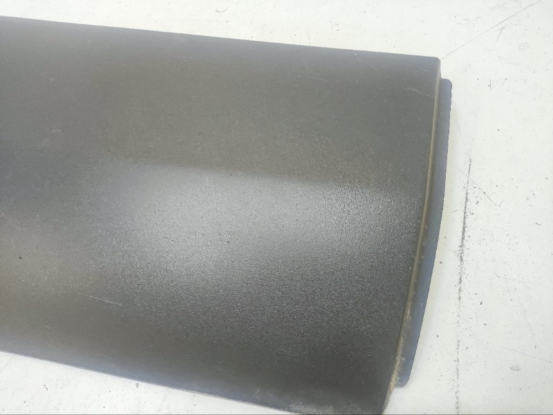 Накладка двери задней правой