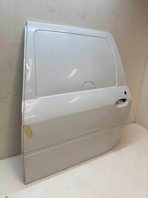 Дверь задняя левая