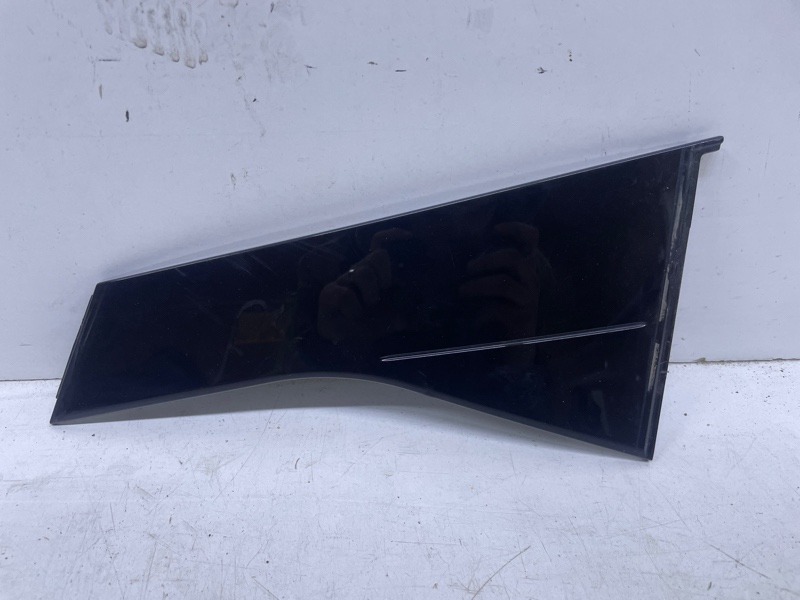 Накладка двери задней левой