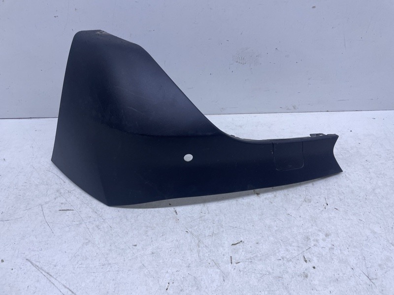 Накладка заднего бампера правая