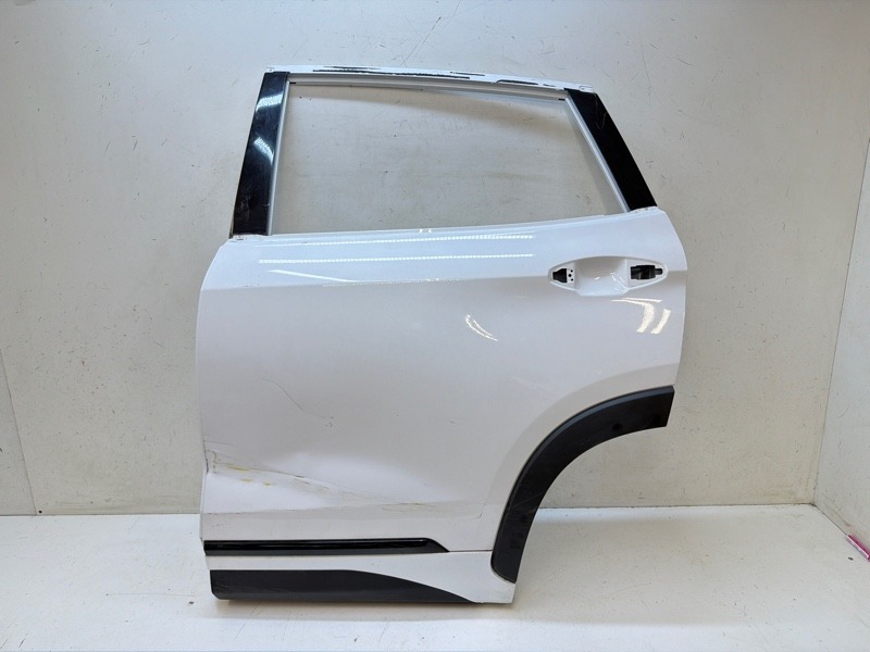 Дверь задняя левая