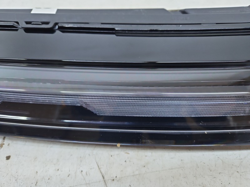 Фара дневного света правая (ходовые огни)