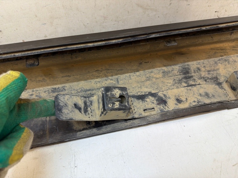 Накладка на порог (наружная)