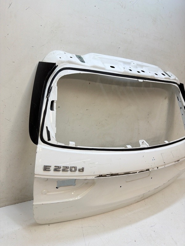 Крышка багажника