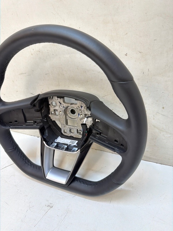 Рулевое колесо (руль)