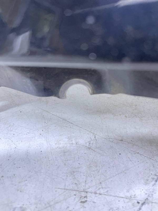 Крыло переднее левое